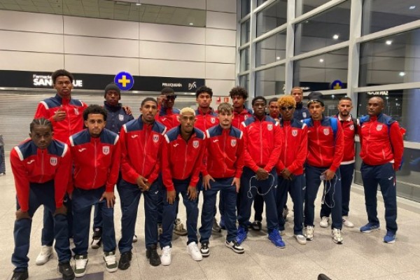 Preselección sub-20 de fútbol llegó a Uruguay para jugar amistosos